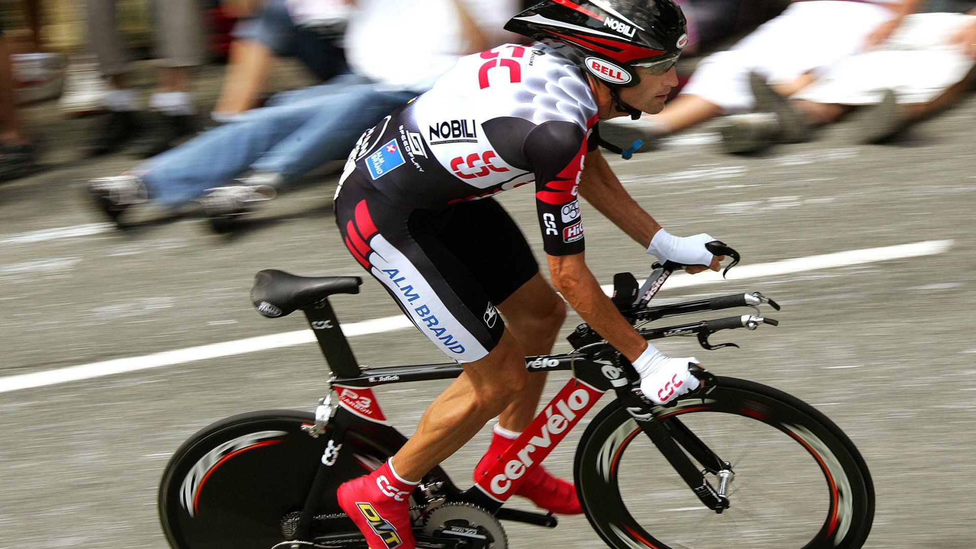 格鲁塞全力冲刺赢得掌声不断，格鲁赛特视频